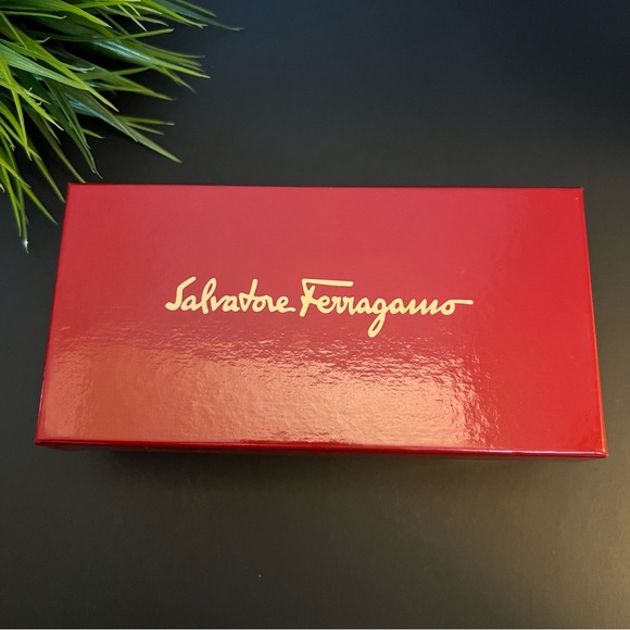 SALVATORE FERRAGAMO Sunglasses Box - Picture 7 of 7
